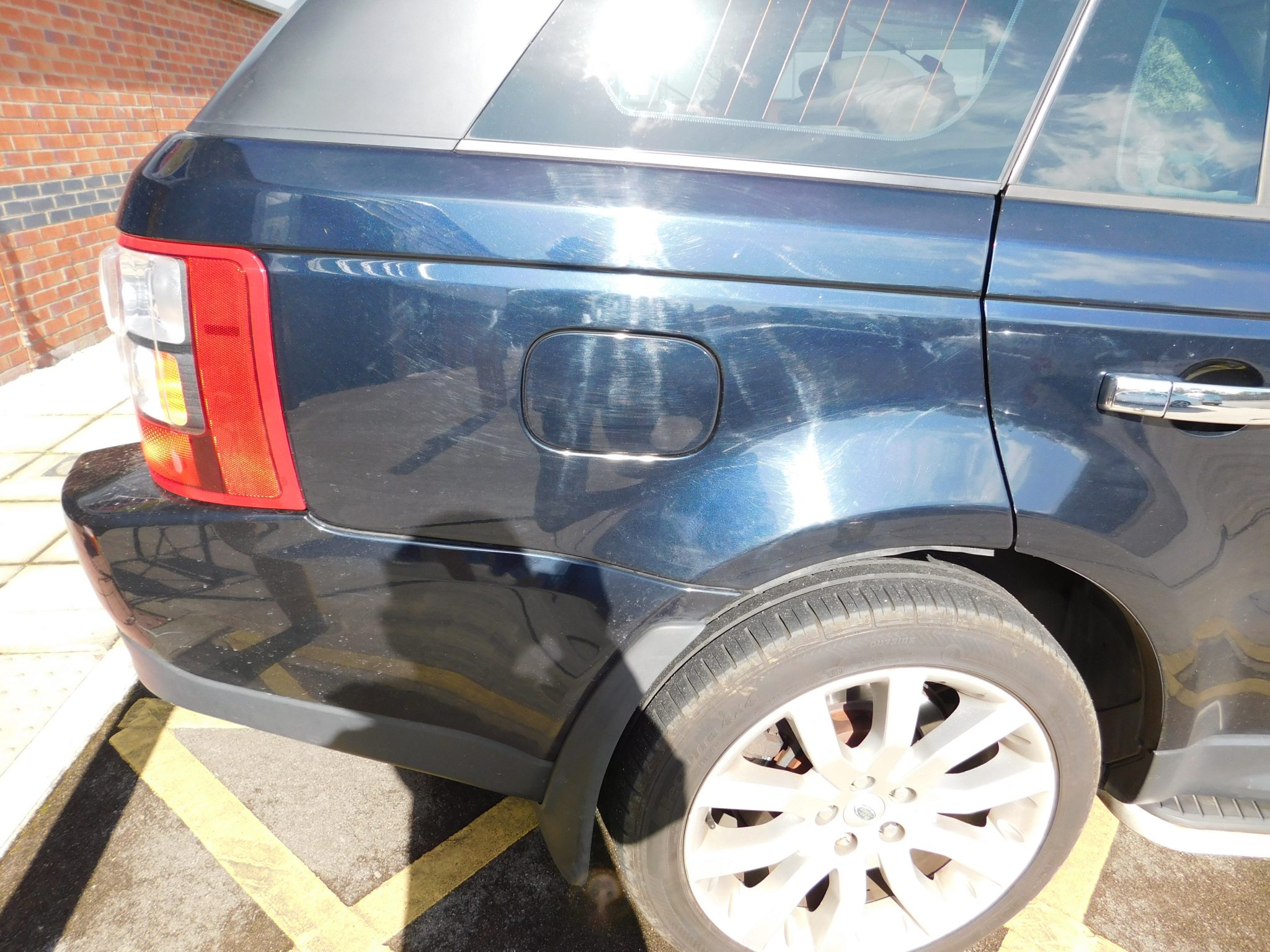 Range Rover HSE before paint correction